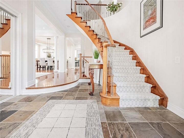 Property Photo:  130 Innville Crescent  ON L6L 0B8 