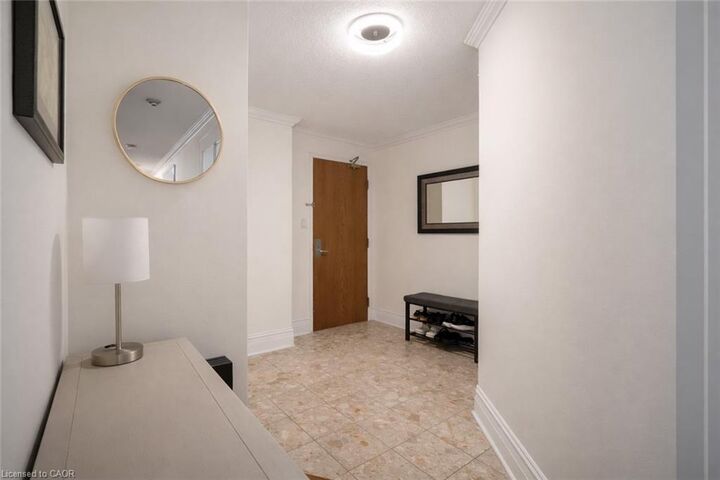 Property Photo:  67 Caroline Street S 102  ON L8P 3K6 