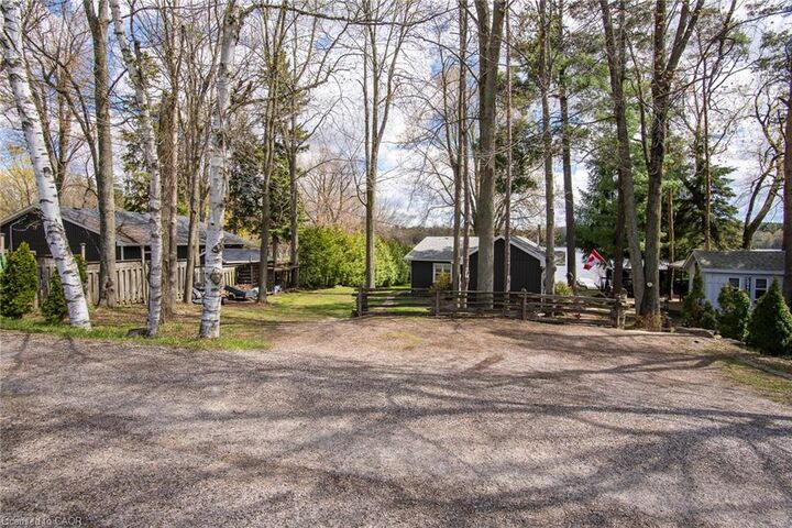 Property Photo:  516 Fifth St Street N  ON N0B 1J0 