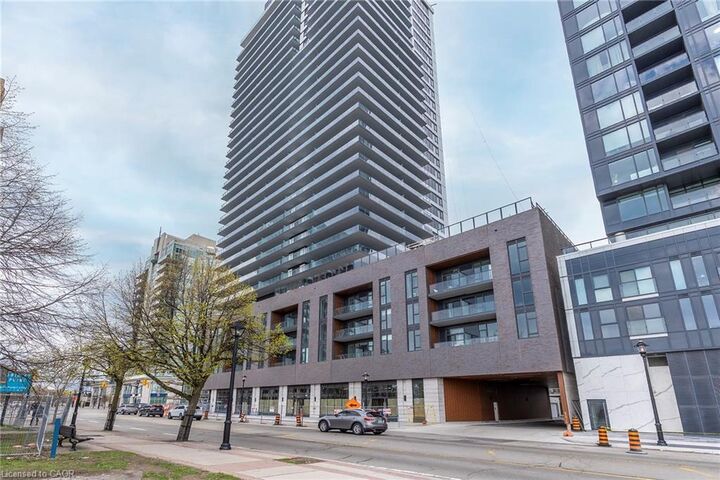 Property Photo:  2075 Lakeshore Road 1707  ON L7R 0H3 