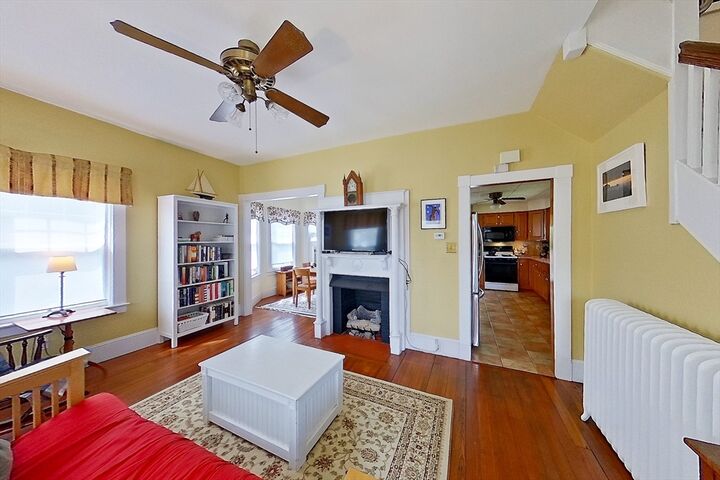 Property Photo:  17 Buttonwood St  MA 02740 