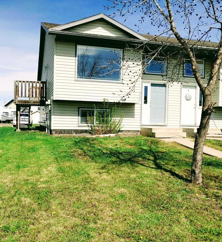 Property Photo:  9350 Lakeland Drive  AB T8X 1R8 