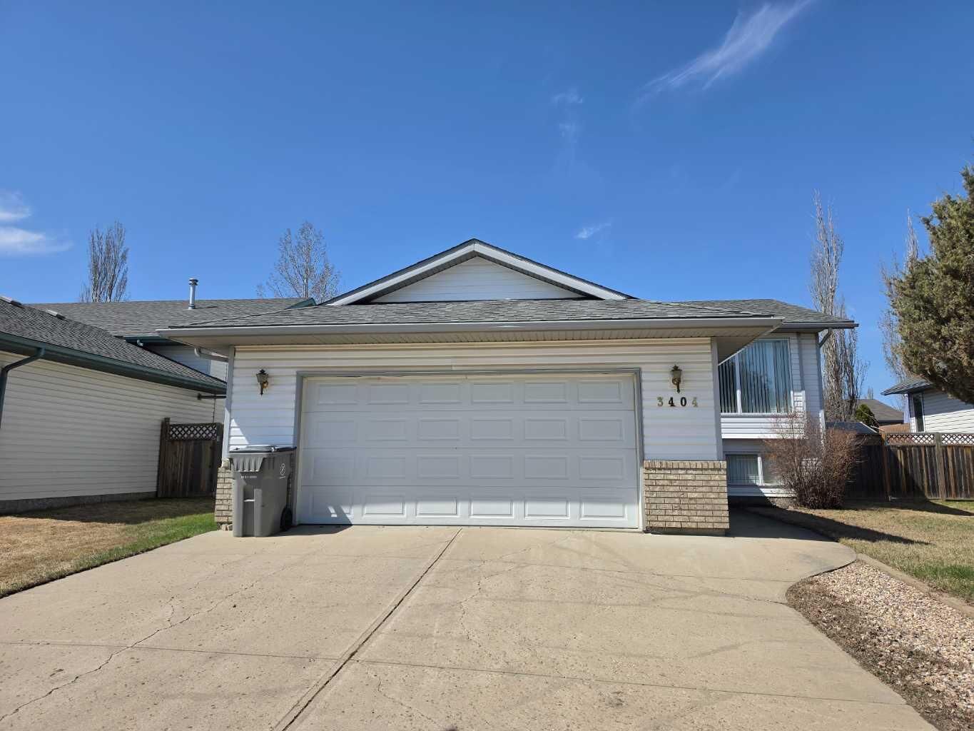 Property Photo:  3404 61 Avenue  AB T9V 2T8 