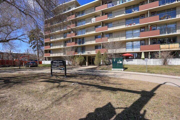 Property Photo:  4700 55 Street 308  AB T4N 2H8 