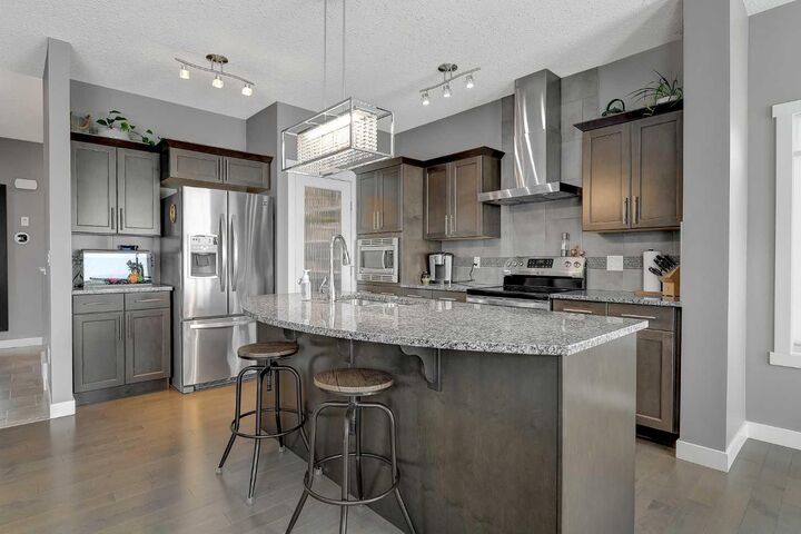 Property Photo:  8837 86A Avenue  AB T8X 0P4 