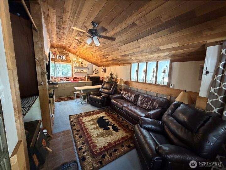 Property Photo:  62388  Canyon View Lane  OR 97827 