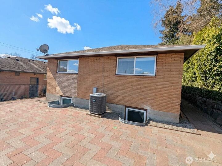 Property Photo: 8006 25th Avenue NW WA 98117