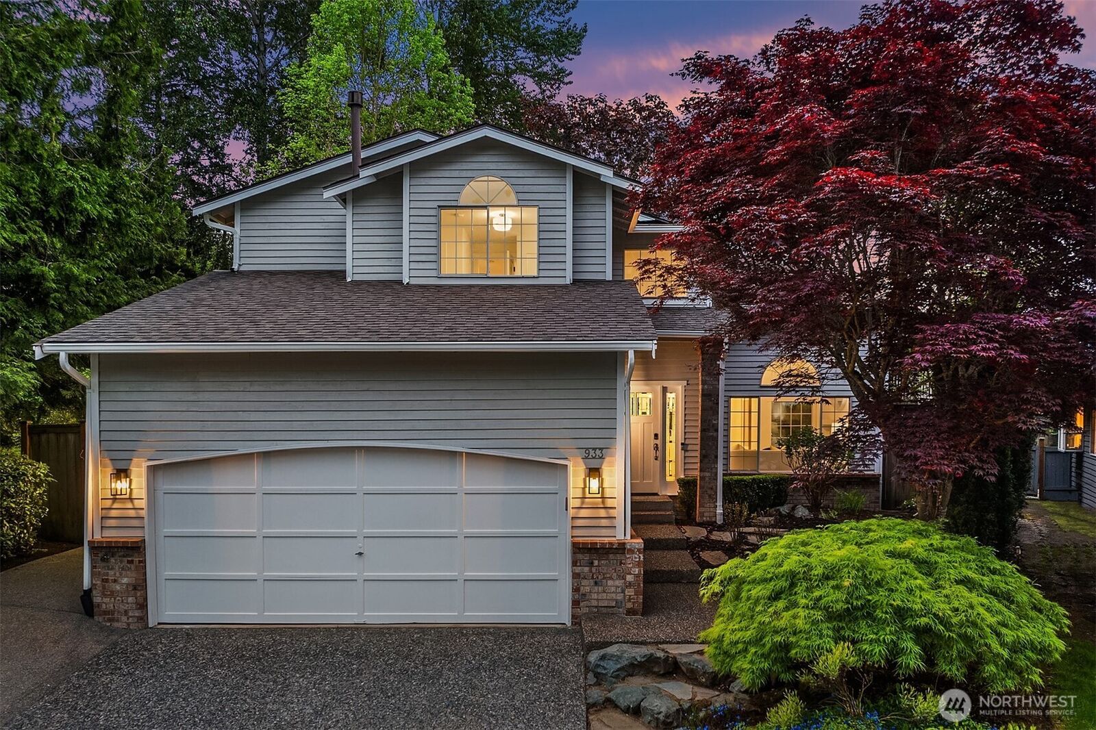 Property Photo: 933 6th Place S WA 98033