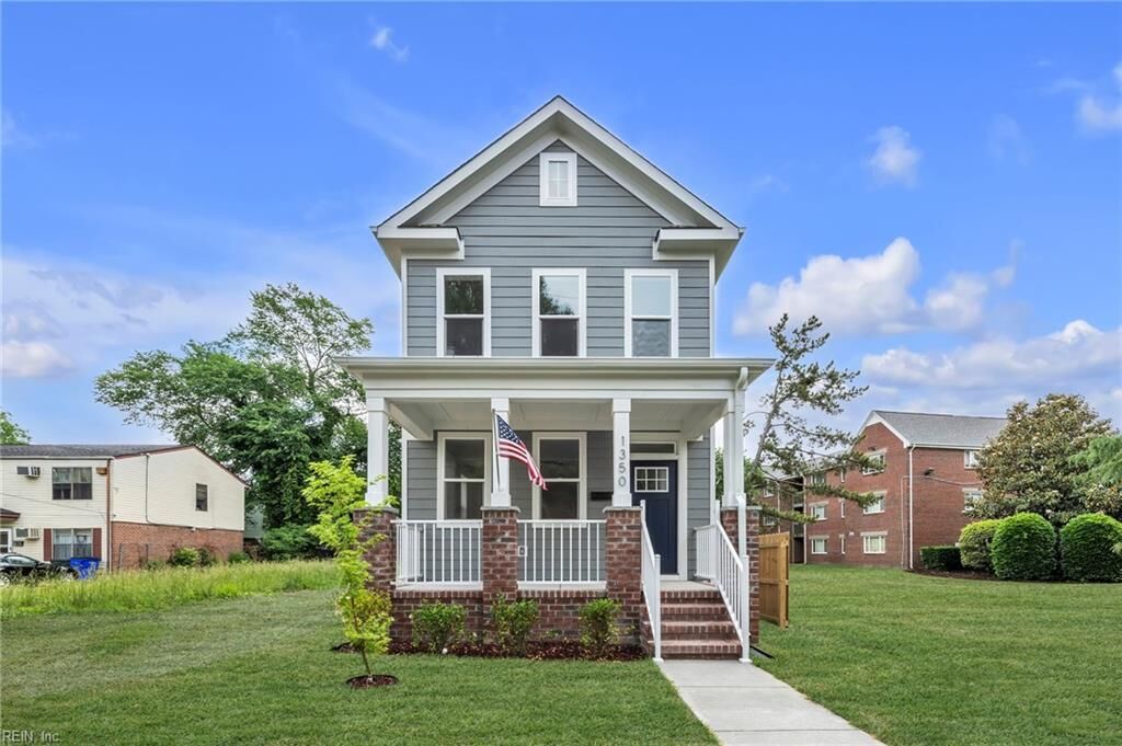 Property Photo: 1350 Lead St VA 23504