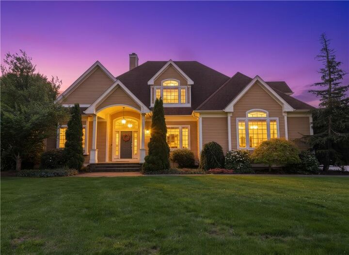 Property Photo:  5 Casey Drive  RI 02809 
