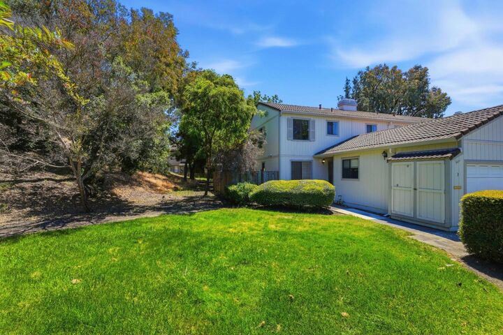 Property Photo:  3 Arete Court  CA 94547 