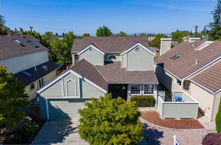Property Photo:  635 Tami Way  CA 94041 