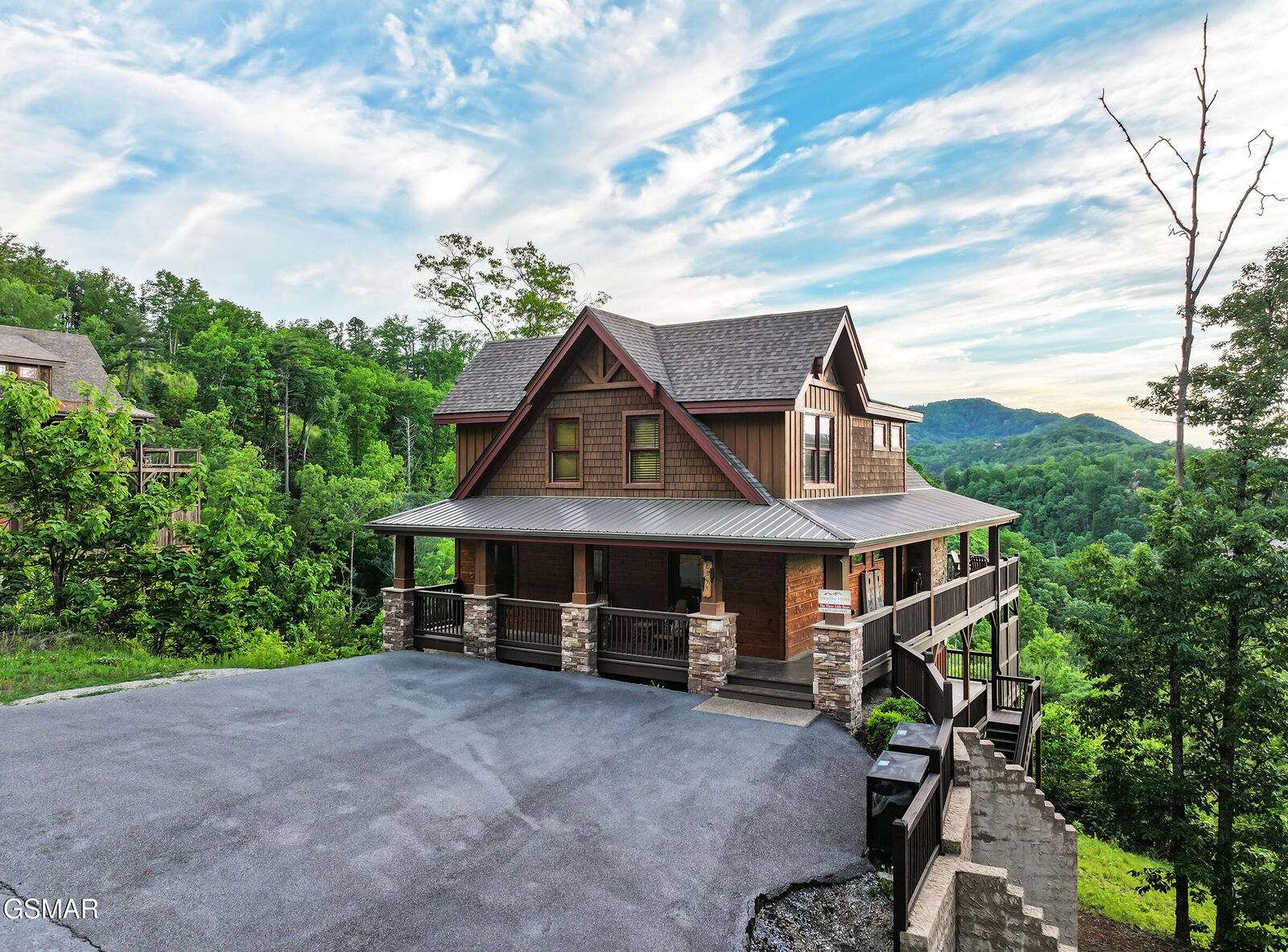 Property Photo:  2344 Coopers Hawk Way  TN 37862 