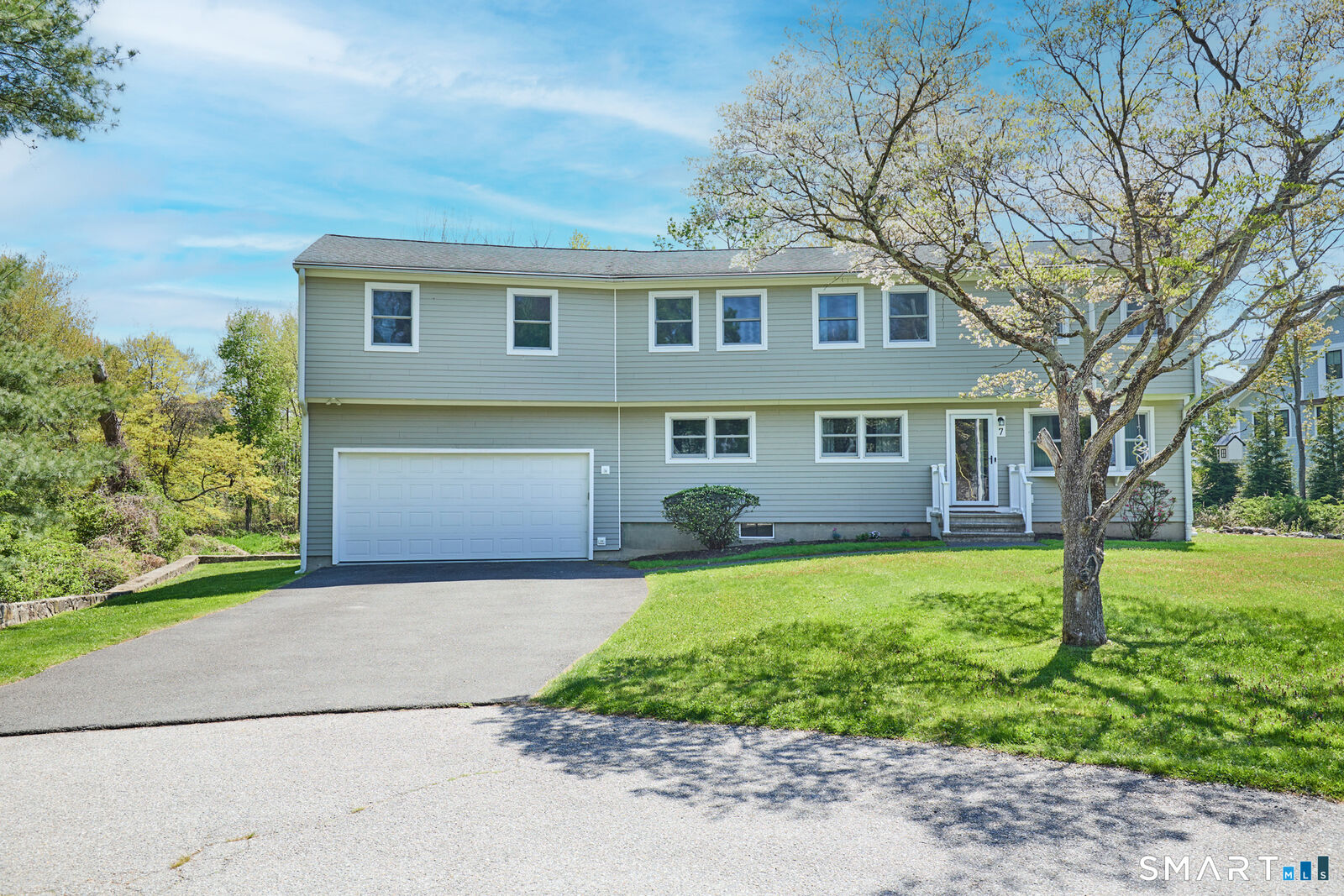 Property Photo:  7 Keller Lane  CT 06880 