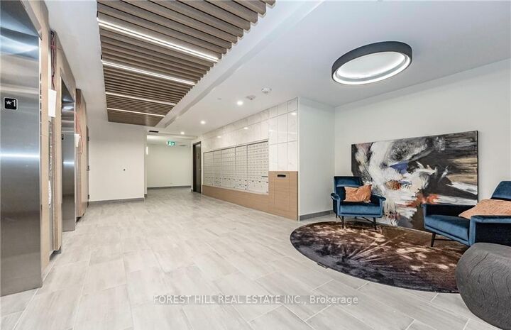 Property Photo:  104 Garment Street 1602  ON N2G 0C8 