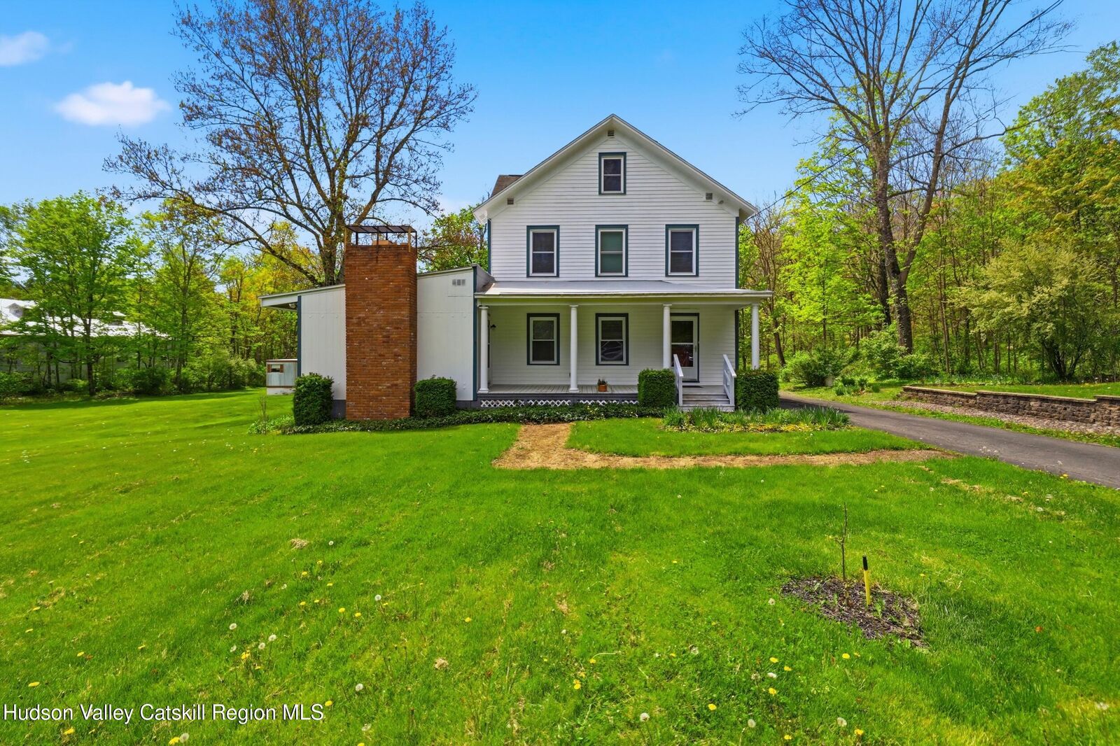 Property Photo:  294 Kyserike  NY 12440 
