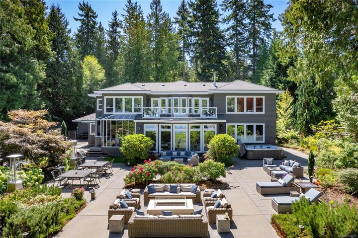 1895 Widgeon Rd — photo 1