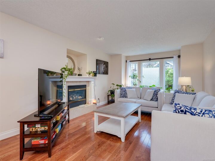 Property Photo:  4040 Blackberry Lane  BC V8X 5J4 