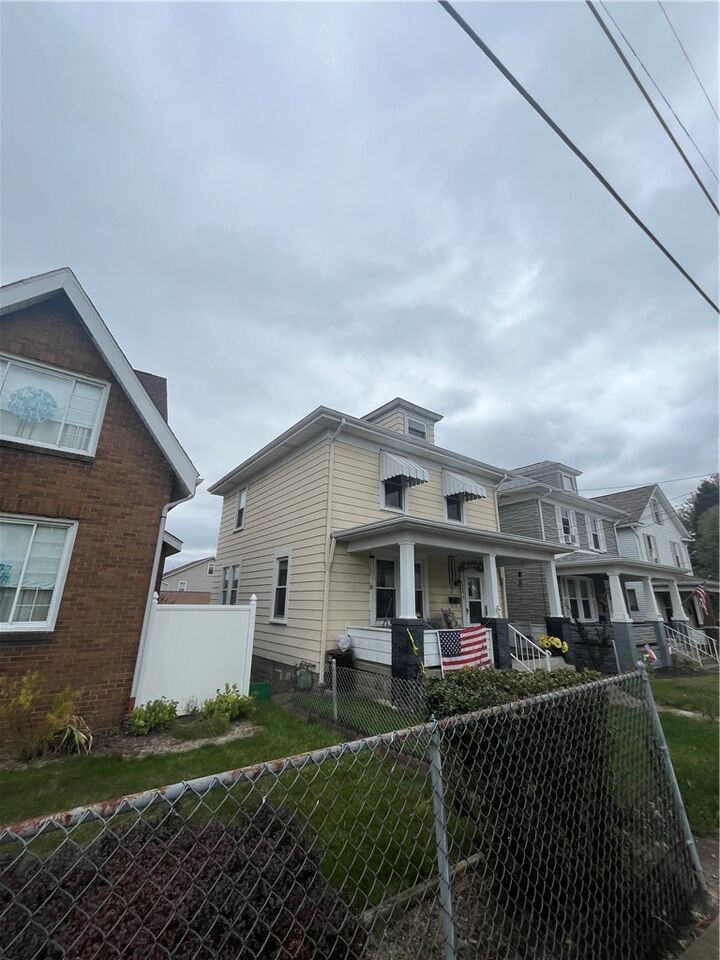 Property Photo:  1008 Athalia Avenue  PA 15062 