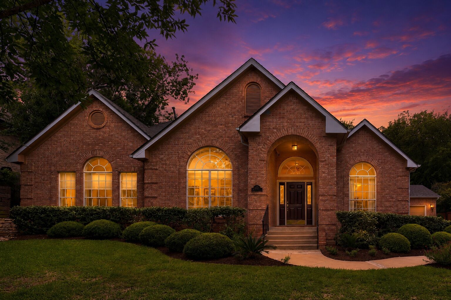 Property Photo:  6303 Amberly Place  TX 78759 