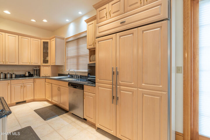 Property Photo: 1310 Cove Ln Road PA 16673