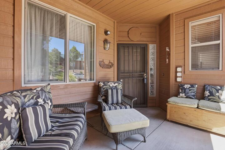 Property Photo:  302 W Cody Circle  AZ 85541 