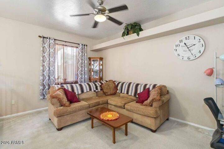 Property Photo:  521 N Cobblestone Street  AZ 85234 