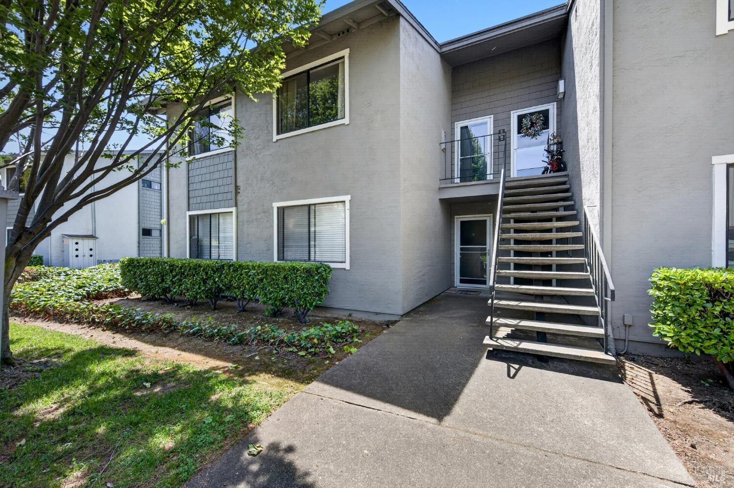 Property Photo:  900 Cambridge Drive 84  CA 94510 
