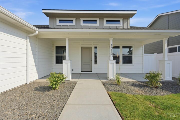 Property Photo: 1652 Haystack Rd ID 83617