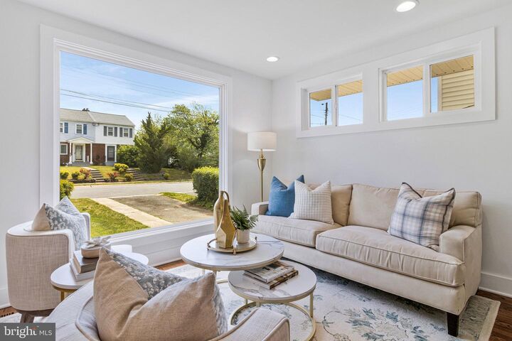 Property Photo:  2249 Sweetbriar Drive  VA 22307 