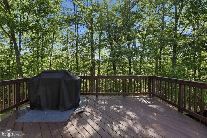 Property Photo: 34 Westhampton Court VA 22554