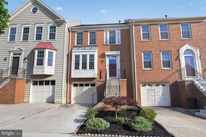 Property Photo:  12789 Dogwood Hills Lane  VA 22033 