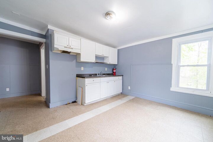 Property Photo:  351 N Laurel Street B  NJ 08302 