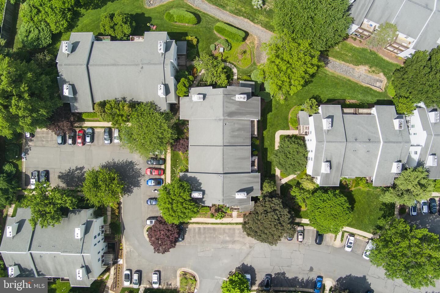 Property Photo:  10143 Oakton Terrace Road  VA 22124 
