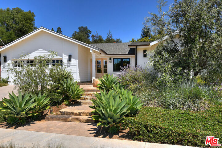 Property Photo:  1572 Fordham Ave  CA 91360 