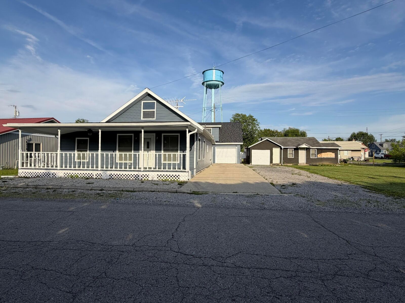 Property Photo:  150 Chase Avenue  OH 43348 