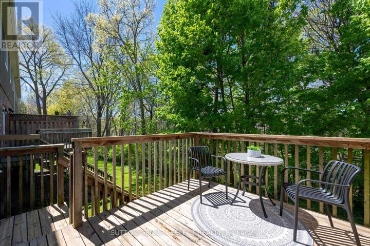 Property Photo:  59 Orchard Street  ON N6J 2R4 