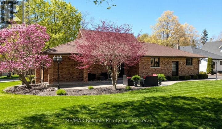 Property Photo:  67 Rattenbury Street West  ON N0M 1L0 