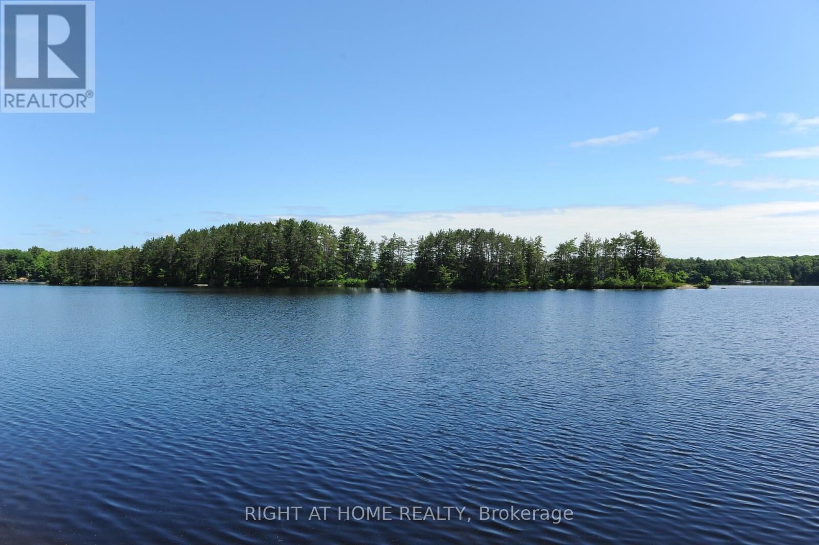 Property Photo:  22 Hawkins Point  ON P0C 1H0 