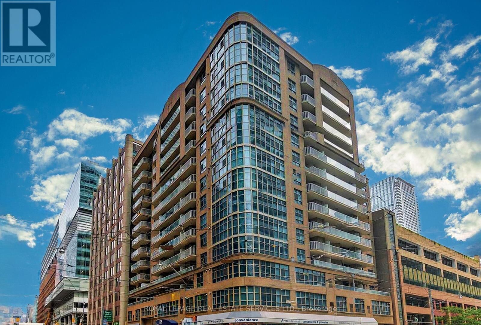 Property Photo:  105 Victoria Street 504  ON M5C 3B4 