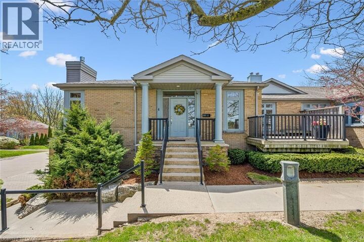 Property Photo:  465 Columbia Street West 4  ON N2T 2N3 