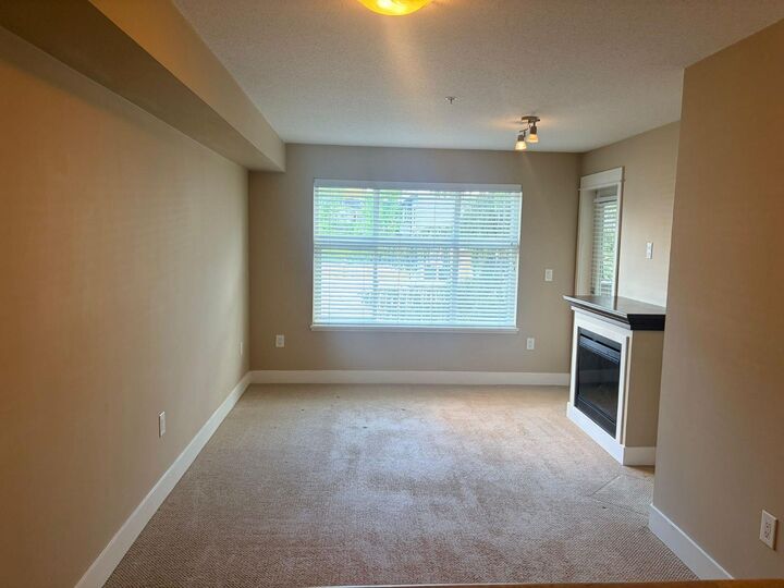 Property Photo:  2515 Park Drive 309  BC V2S 0B2 