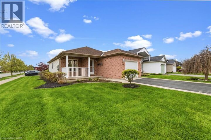 Property Photo:  296 Autumn Crescent  ON L3C 7K1 