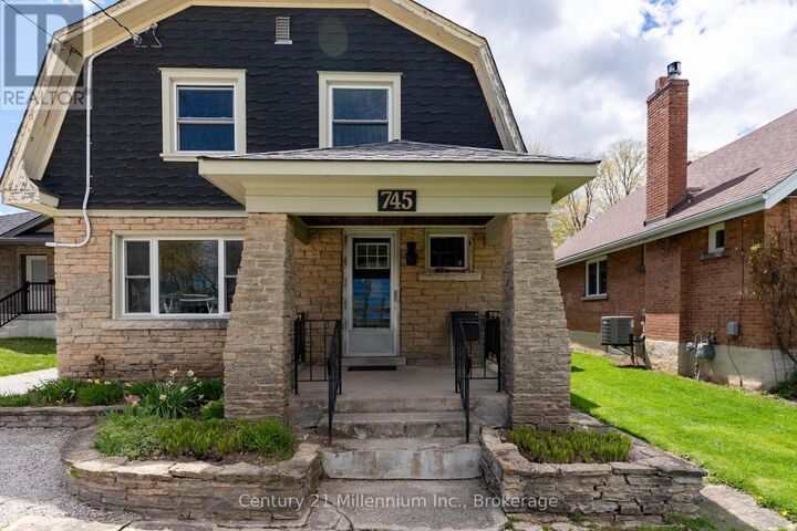 Property Photo:  745 15th Street East  ON N4K 1X5 