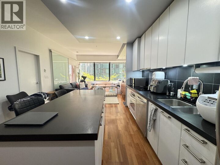 Property Photo:  1333 West Georgia Street  BC V6E 4V3 