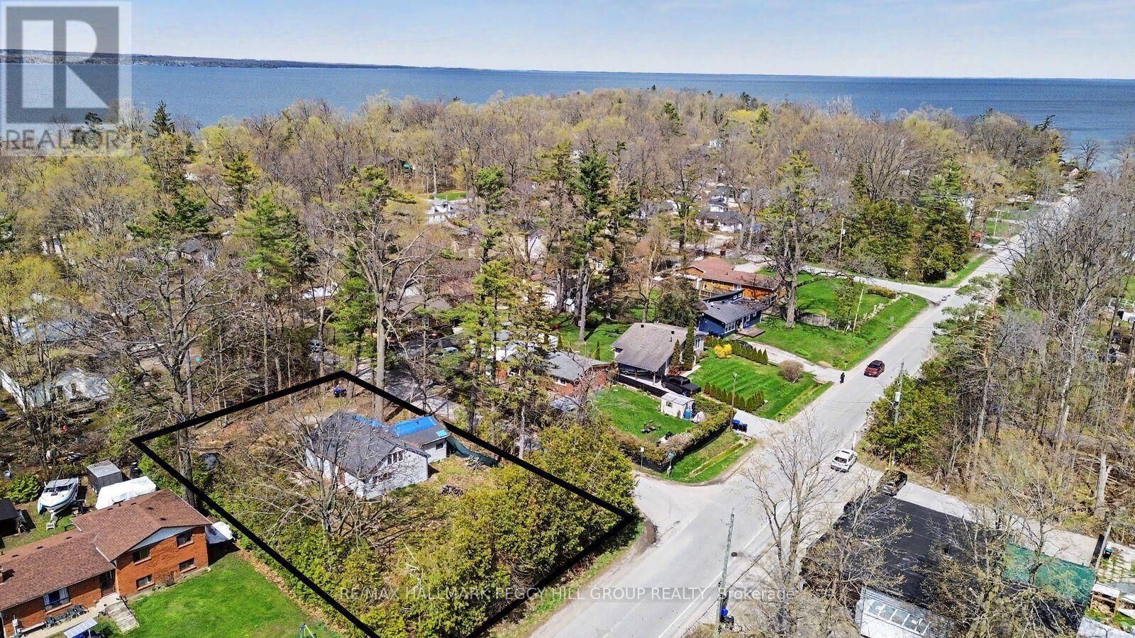 Property Photo:  3910 Alcina Avenue  ON L9S 2M4 
