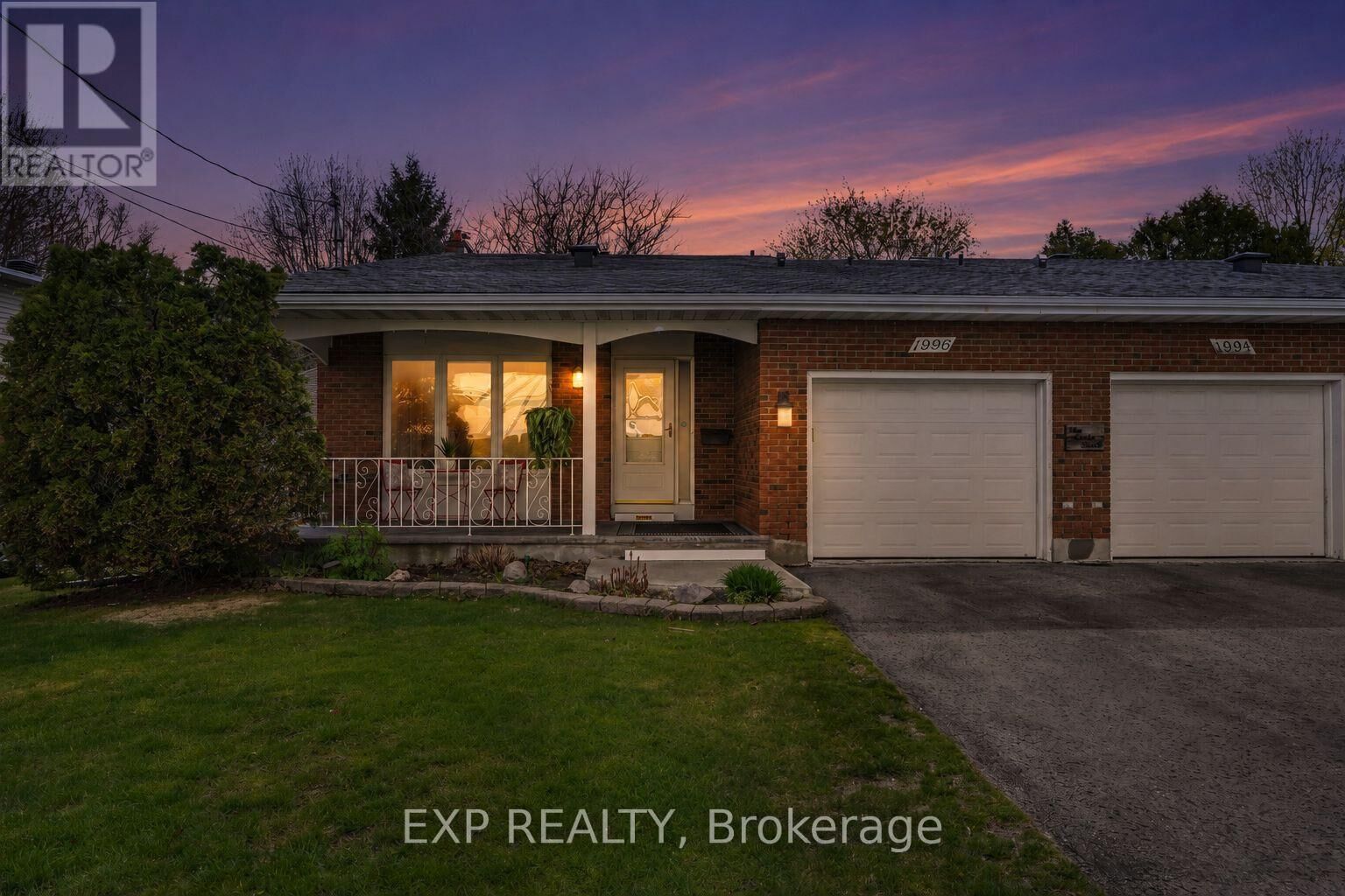 Property Photo:  1996 Belcourt Boulevard  ON K1C 1M5 
