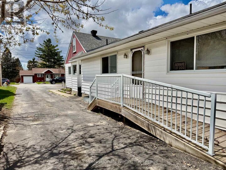 Property Photo:  550 Mary Street North  ON P1P 1E8 
