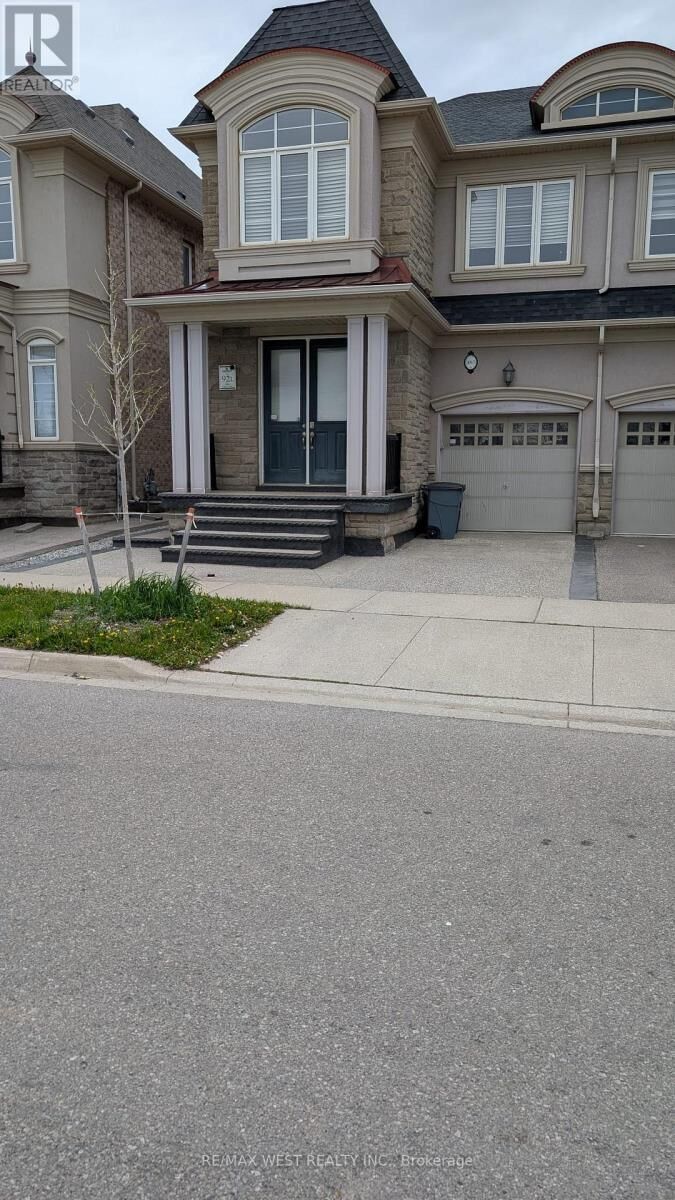Property Photo:  3063 Isaac Avenue  ON L6M 0S7 