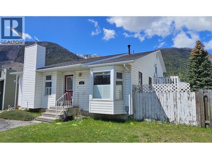 Property Photo:  1285 Ponderosa Drive  BC V0B 2G0 
